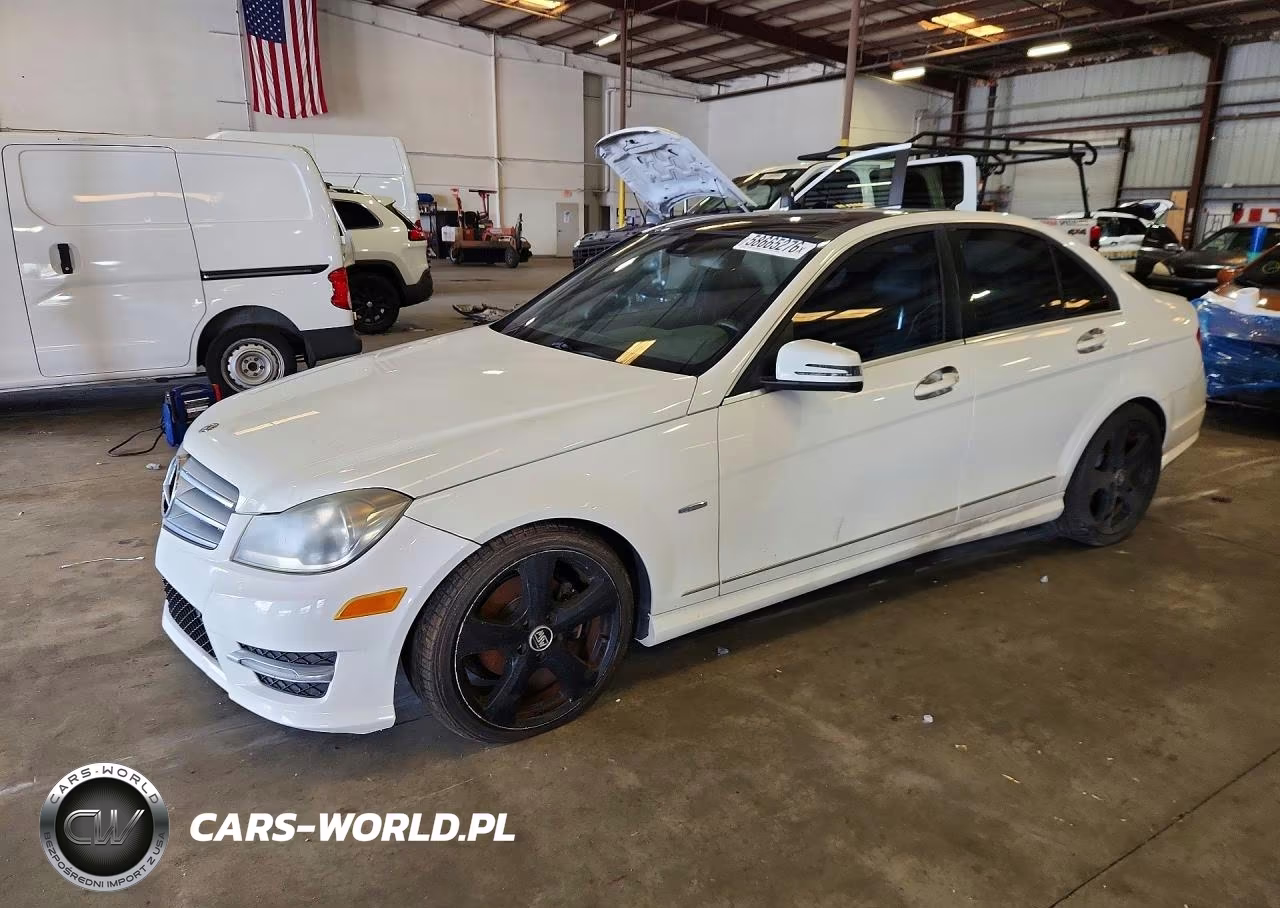 2012 Mercedes-Benz C 250