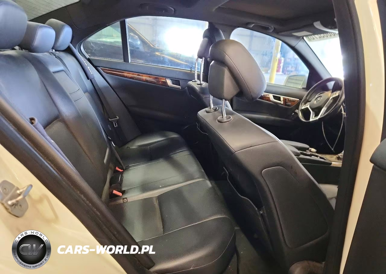 2012 Mercedes-Benz C 250 VIN:WDDGF4HB4CR218622 - 10