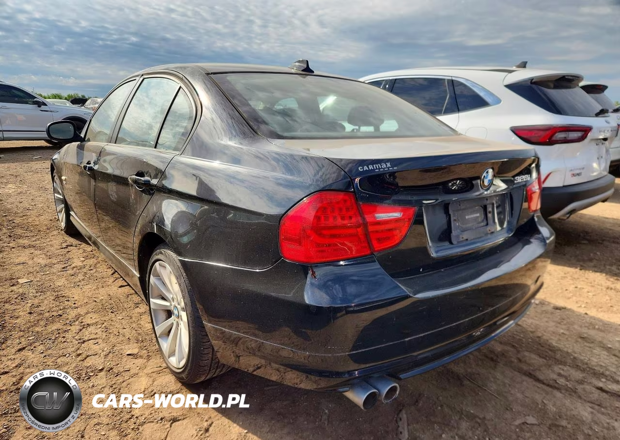 2011 BMW 328 Xi VIN:WBAPK7C54BA975037 - 2