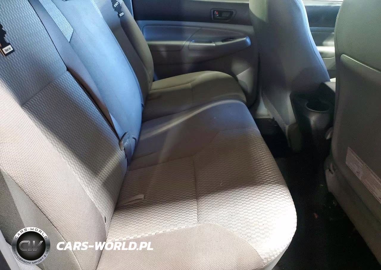2014 Toyota Tacoma Double Cab VIN:5TFLU4ENXEX093413 - 10