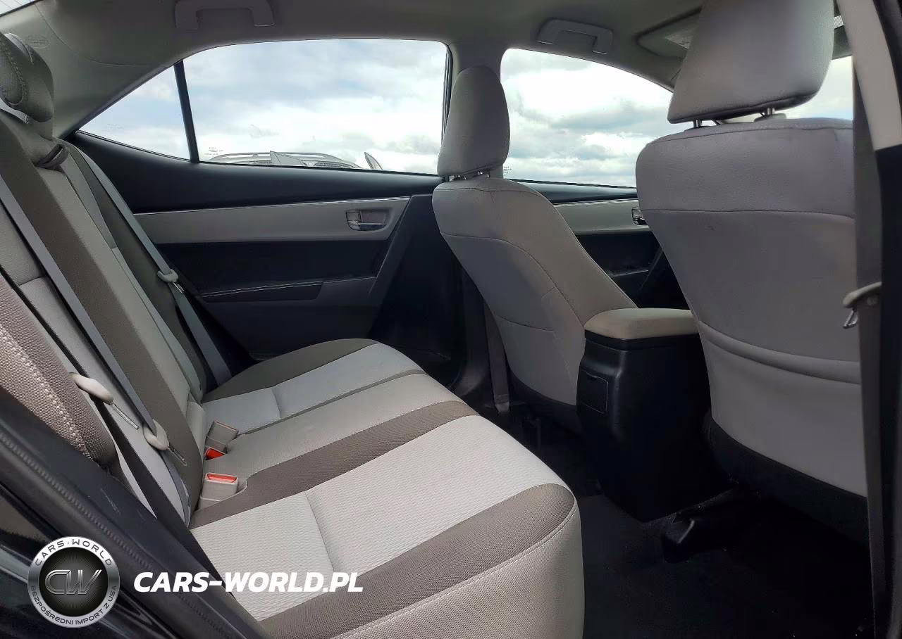 2017 Toyota Corolla Le VIN:2T1BURHEXHC956895 - 10