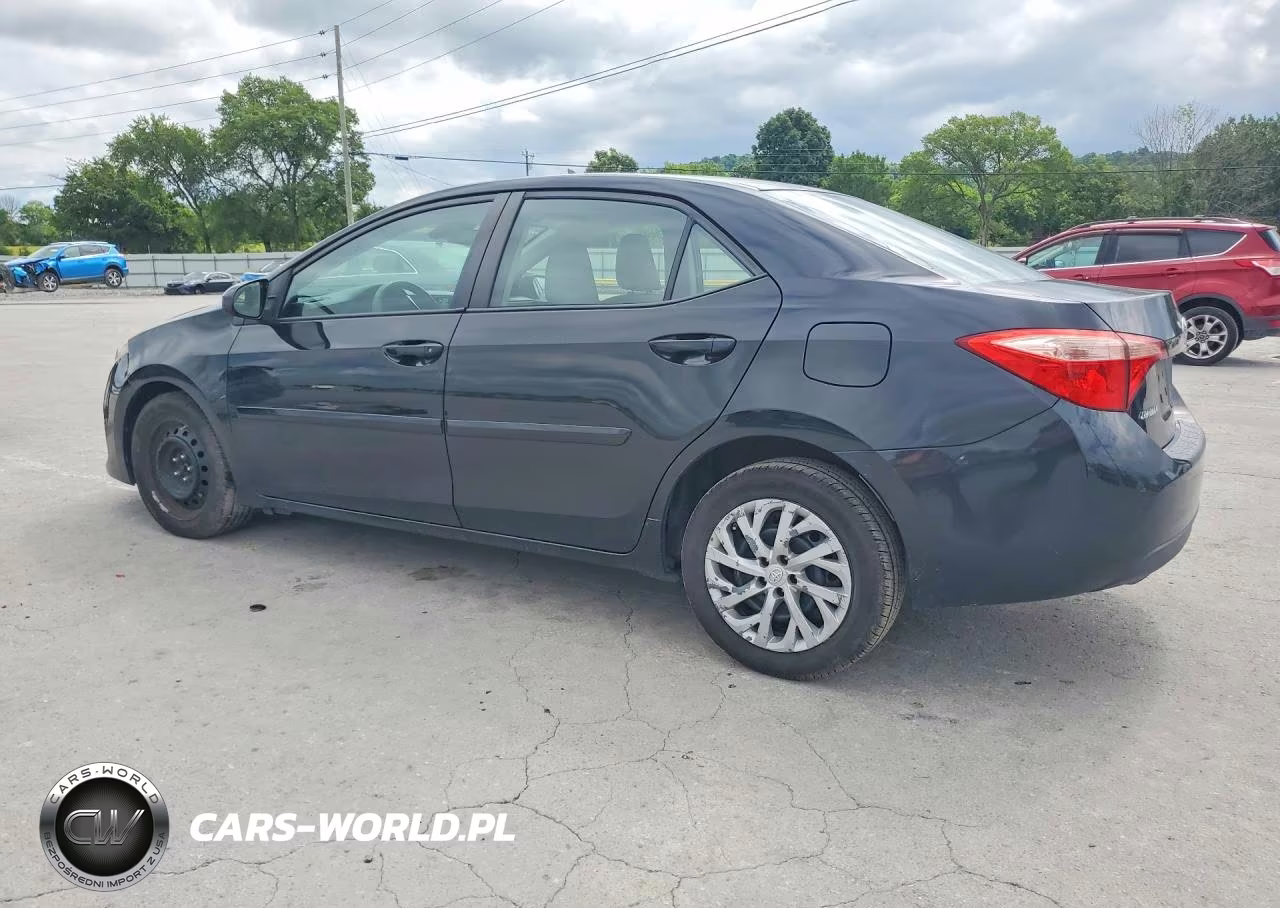 2017 Toyota Corolla Le VIN:2T1BURHEXHC956895 - 2