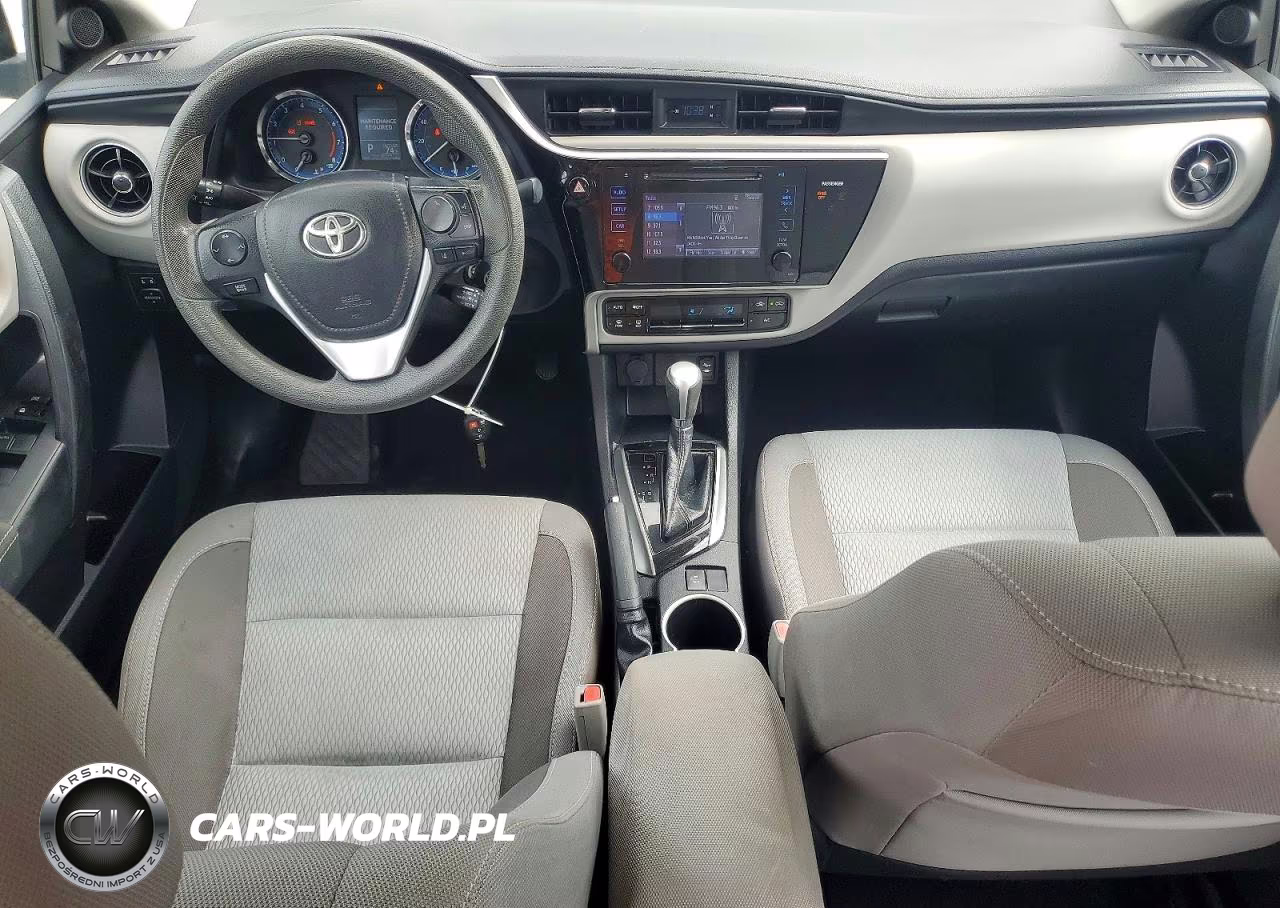 2017 Toyota Corolla Le VIN:2T1BURHEXHC956895 - 8