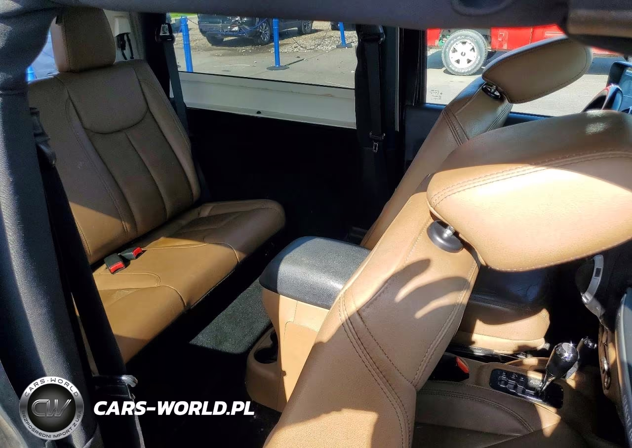 2013 Jeep Wrangler Rubicon VIN:1C4BJWCG3DL591754 - 10