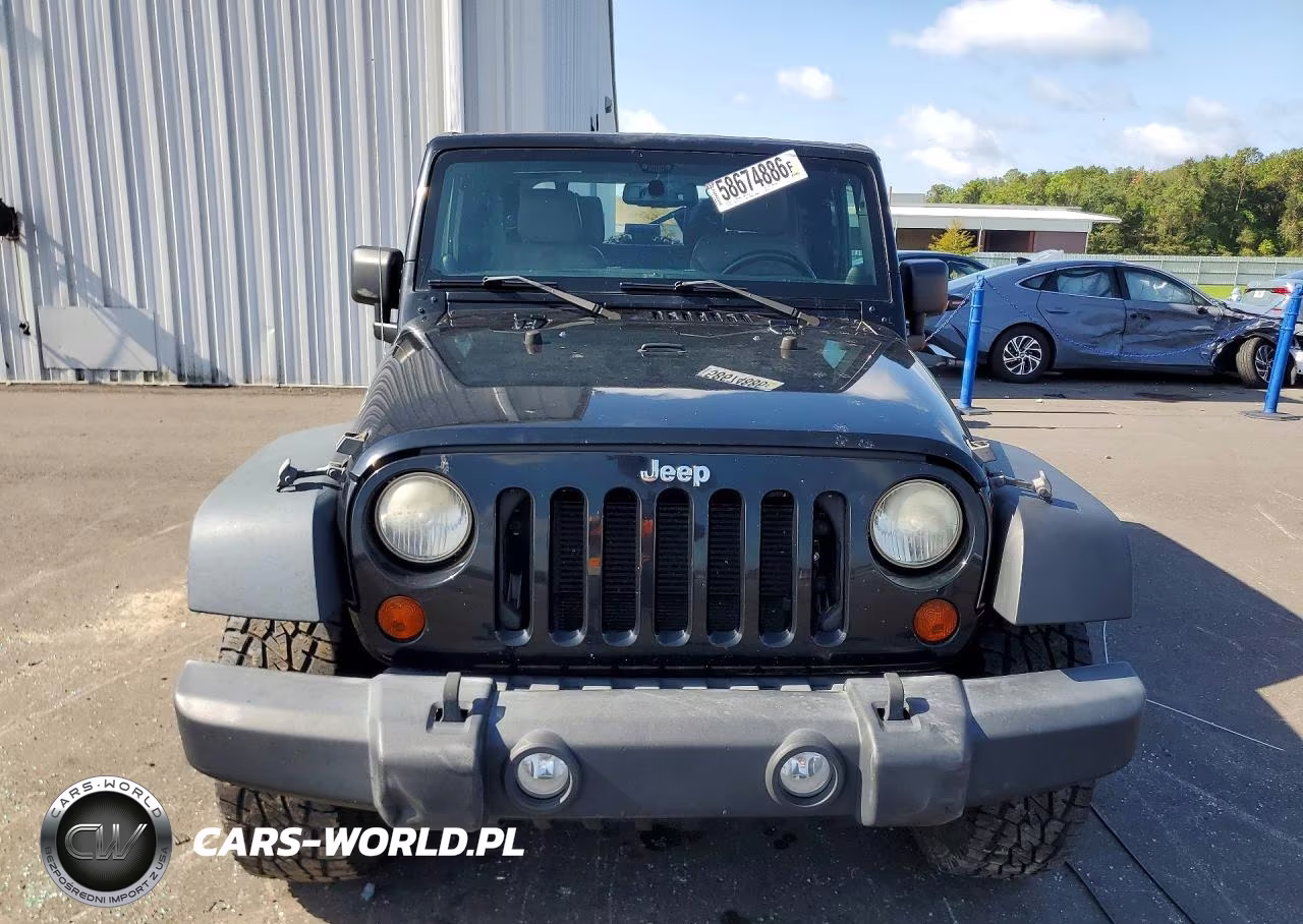 2013 Jeep Wrangler Rubicon VIN:1C4BJWCG3DL591754 - 5