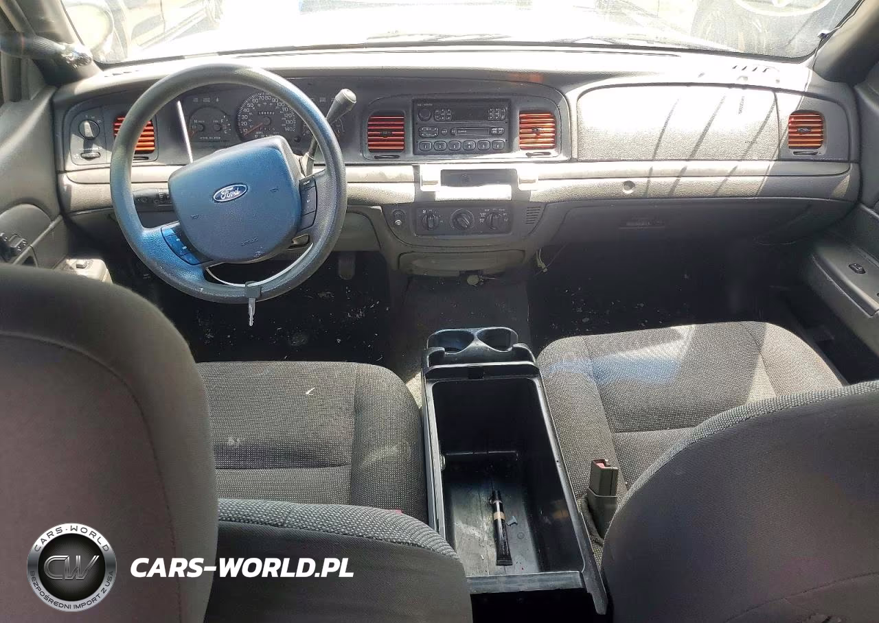 2005 Ford Crown Victoria Police Interceptor VIN:2FAHP71W25X135098 - 16