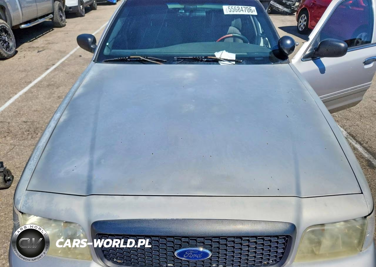 2005 Ford Crown Victoria Police Interceptor VIN:2FAHP71W25X135098 - 21
