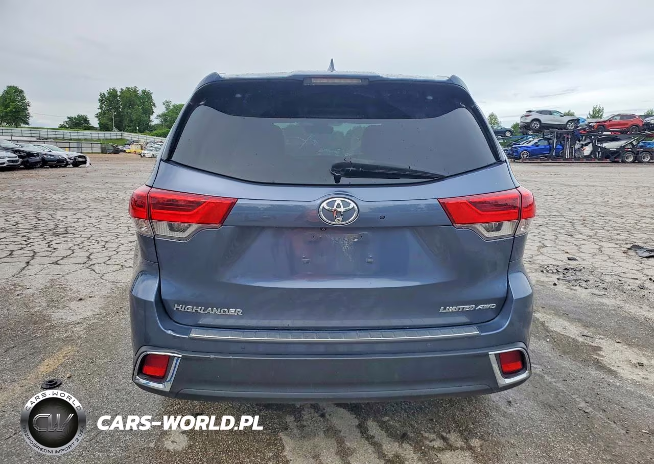 2018 Toyota Highlander Limited VIN:5TDDZRFH9JS887847 - 11