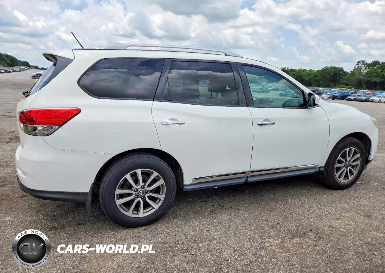 2013 Nissan Pathfinder S VIN:5N1AR2MN2DC635944 - 3