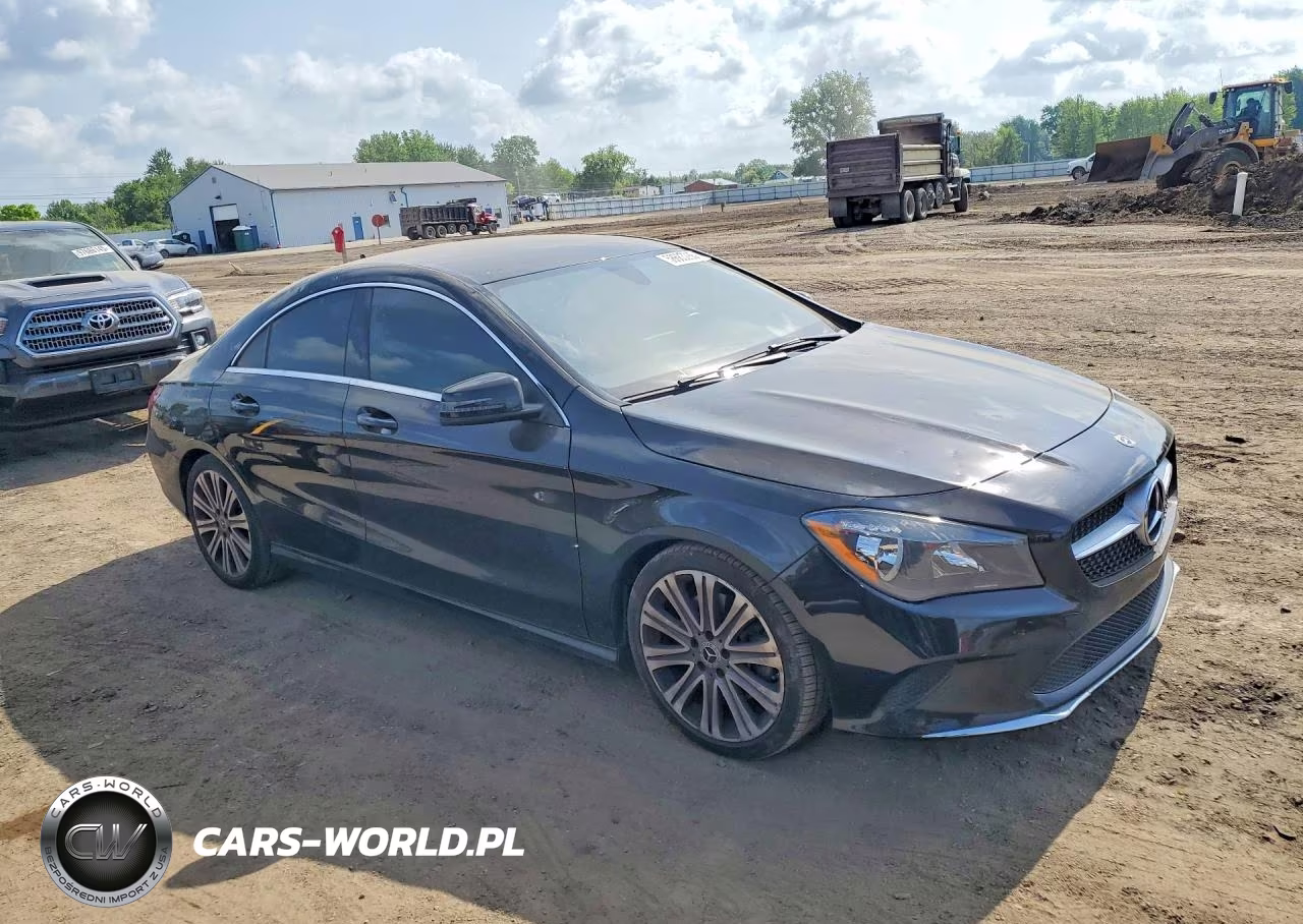 2018 Mercedes-Benz Cla VIN:WDDSJ4GB0JN659792 - 4