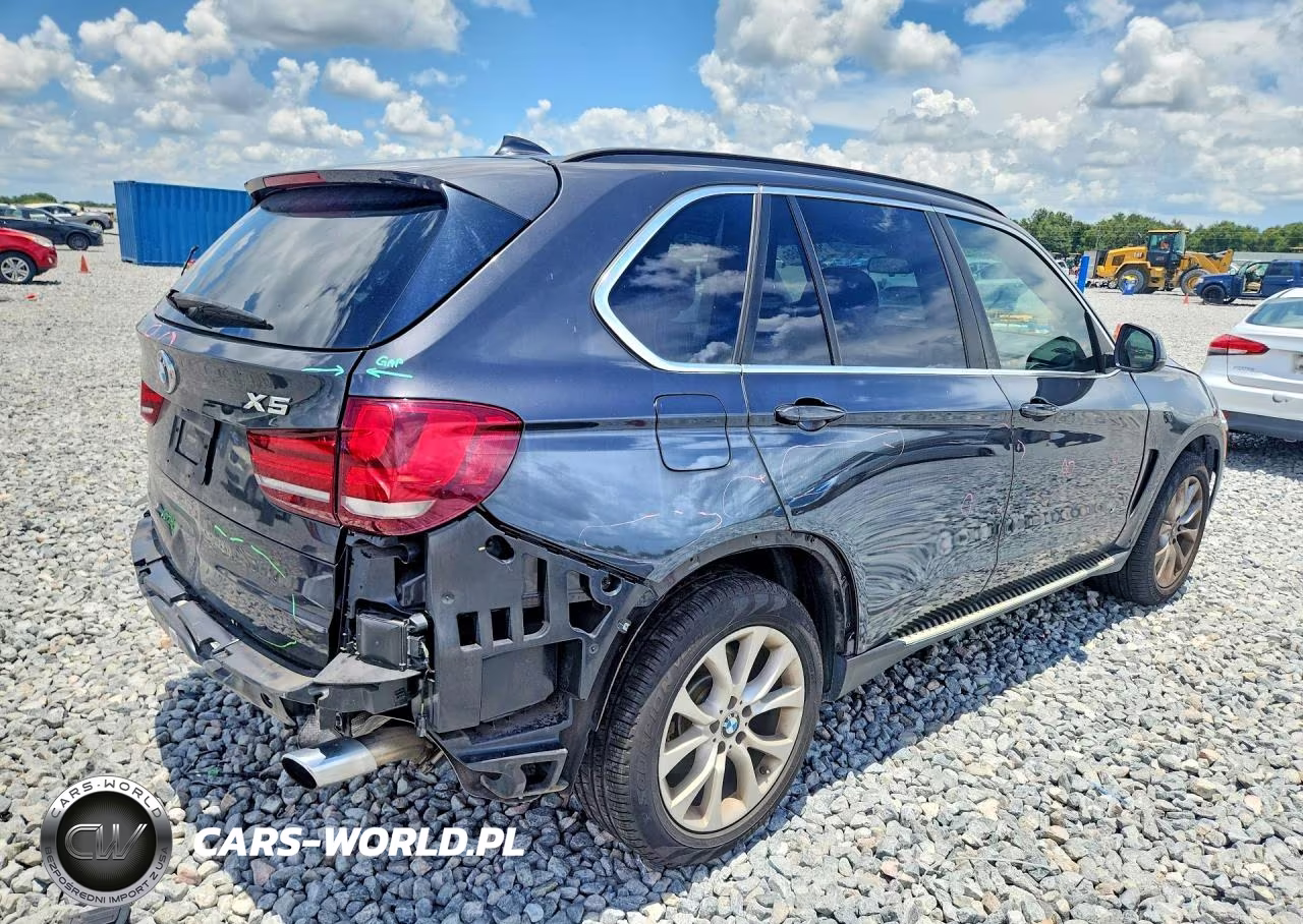2016 BMW X5 xDrive35I VIN:5UXKR0C51G0P31101 - 3