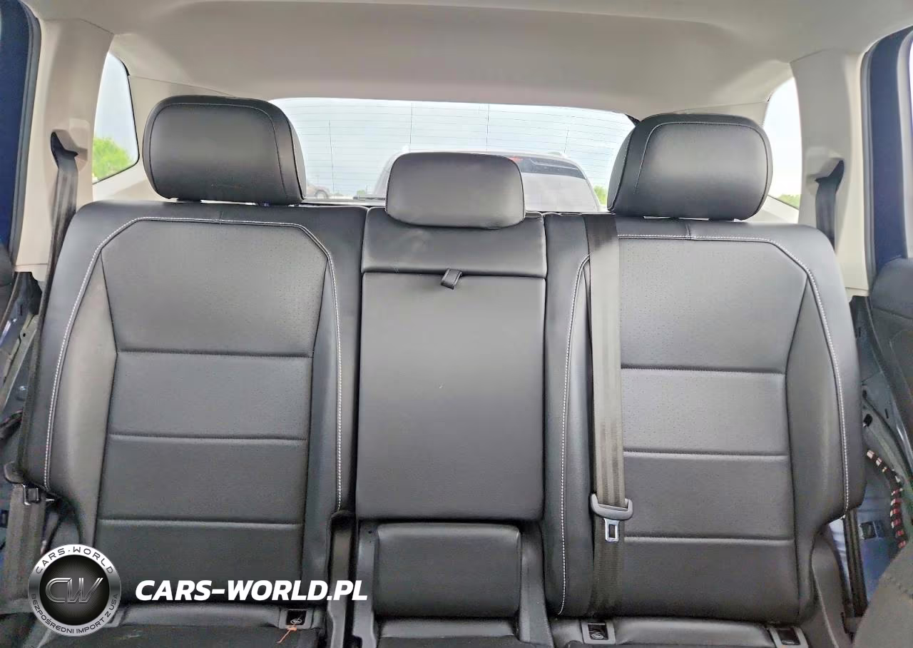 2021 Volkswagen Tiguan VIN:3VV2B7AX6MM013833 - 10