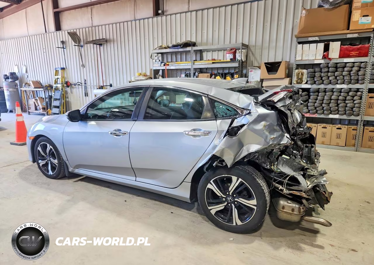 2016 Honda Civic Touring VIN:19XFC1F98GE018356 - 2