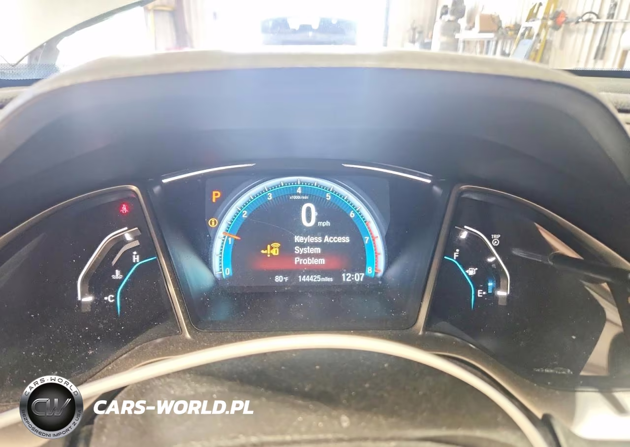 2016 Honda Civic Touring VIN:19XFC1F98GE018356 - 9