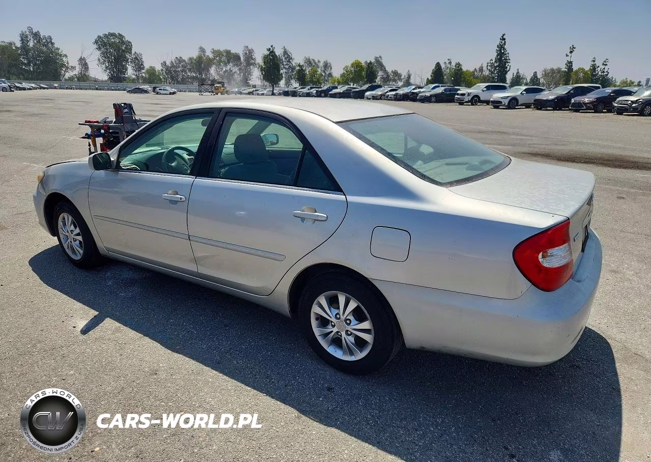 2004 Toyota Camry Le V6 VIN:4T1BF32K14U573927 - 2