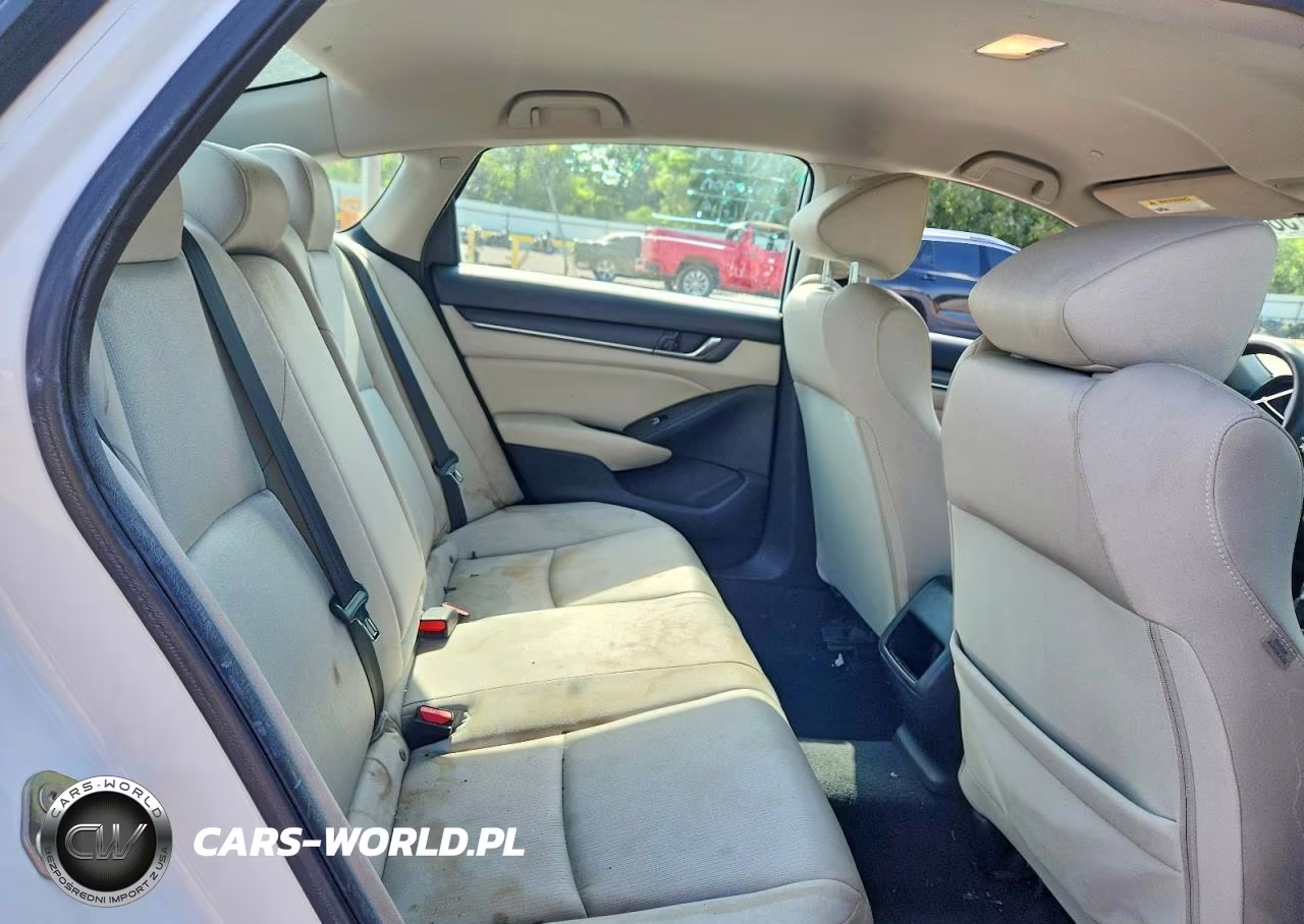 2019 Honda Accord Sport VIN:1HGCV1F16KA092556 - 10