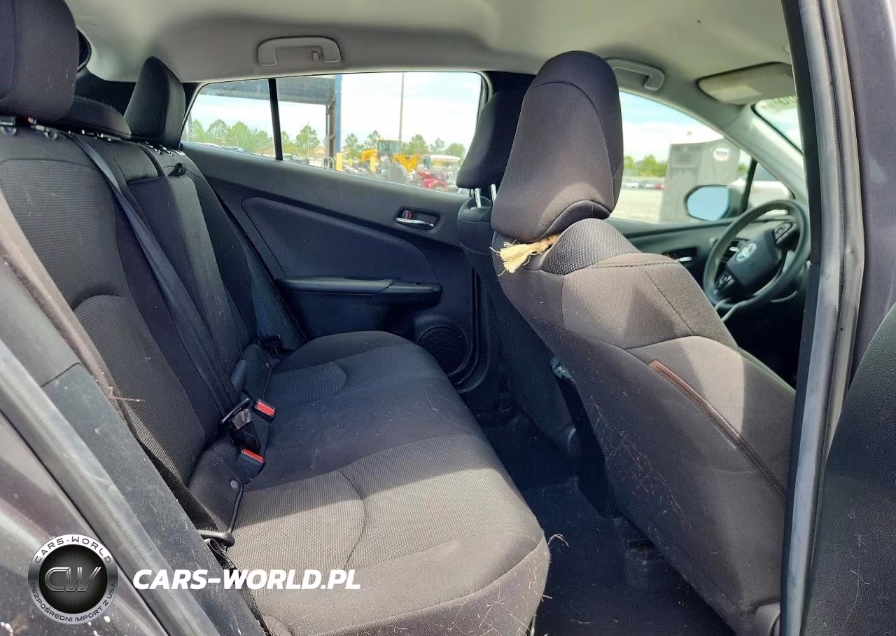 2021 Toyota Prius L Eco VIN:JTDKAMFU1M3147827 - 11