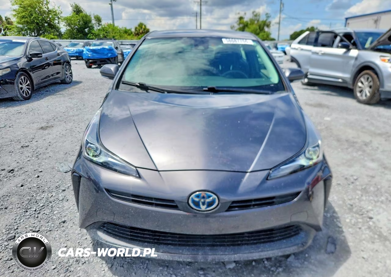 2021 Toyota Prius L Eco VIN:JTDKAMFU1M3147827 - 5