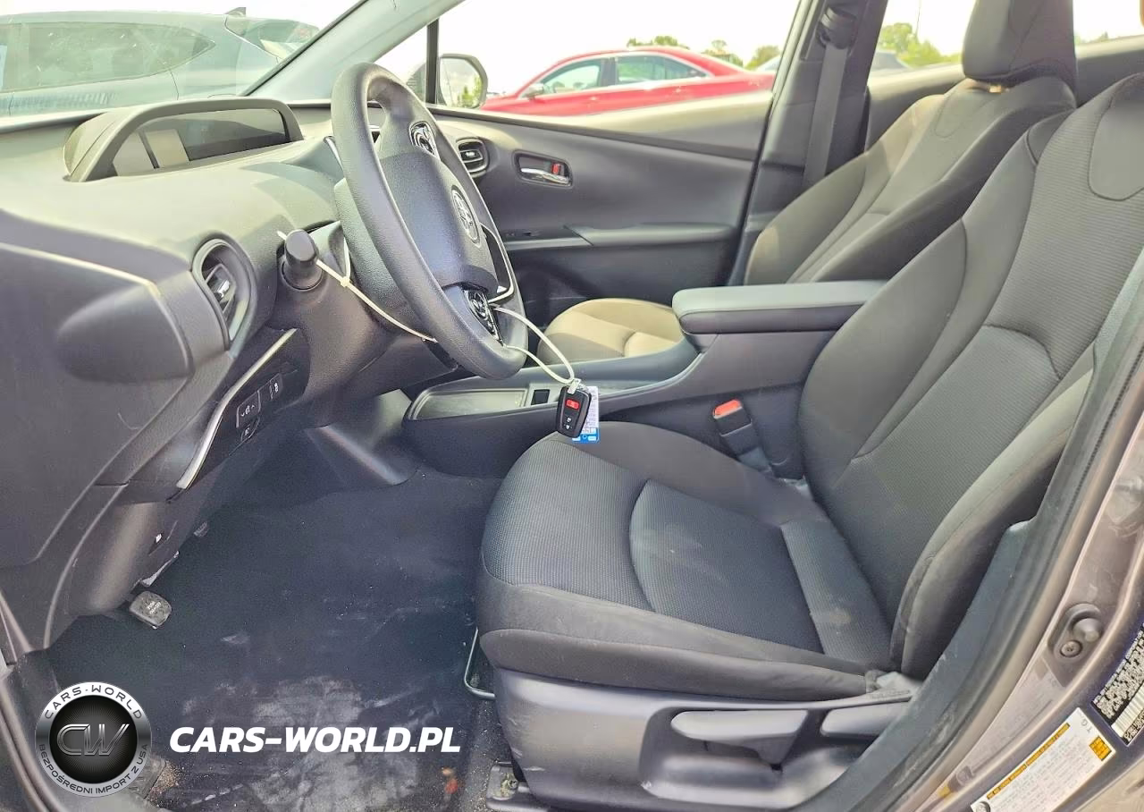 2021 Toyota Prius L Eco VIN:JTDKAMFU1M3147827 - 7