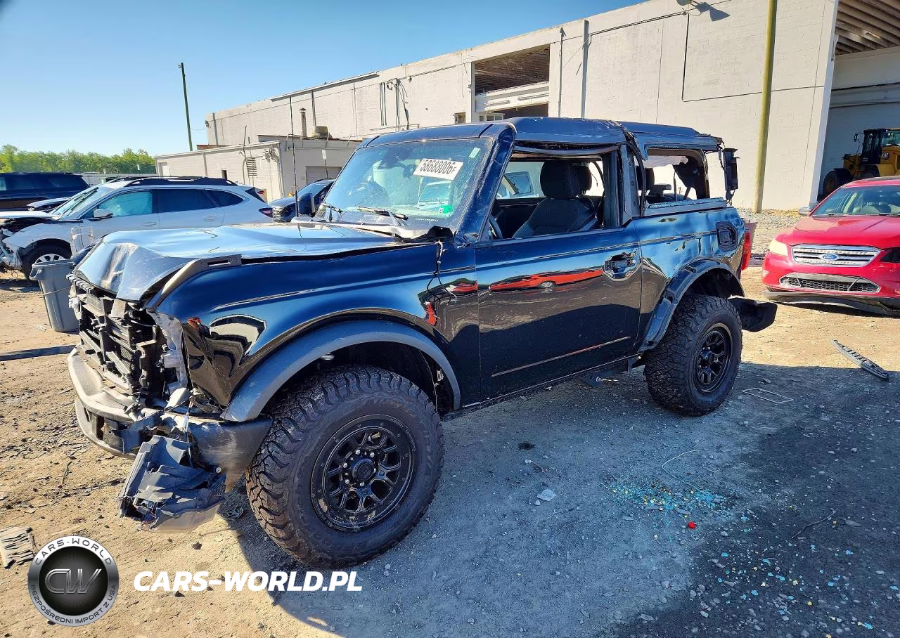 2022 Ford Bronco Base – zdjęcie 1 z 13