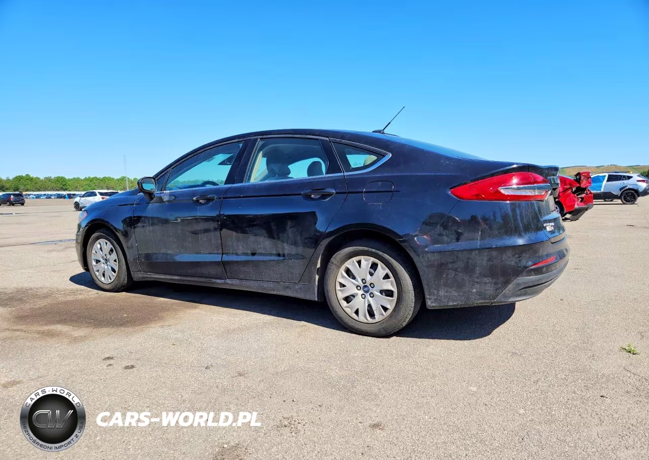 2019 Ford Fusion S VIN:3FA6P0G7XKR126741 - 2