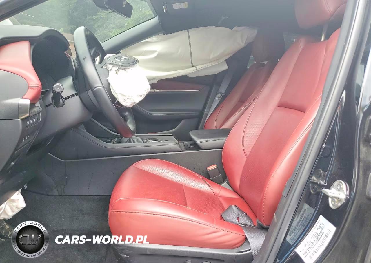 2024 Mazda 3 Premium Plus VIN:JM1BPBNY2R1704335 - 7