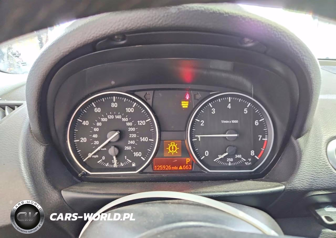 2010 BMW 135 I VIN:WBAUC7C51AVK96107 - 9