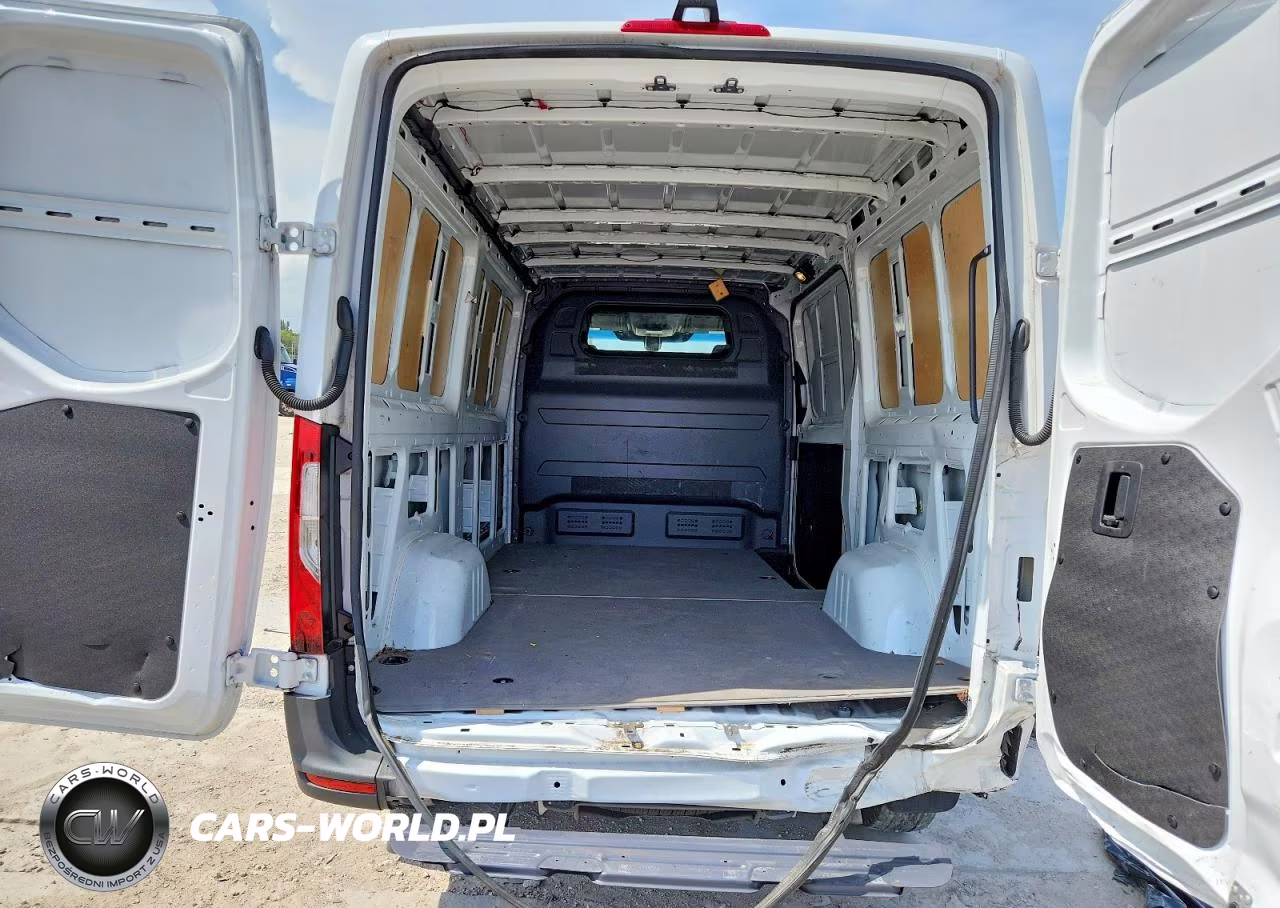 2025 Mercedes-Benz Sprinter 2500 VIN:W1Y4KBHY7ST197277 - 10