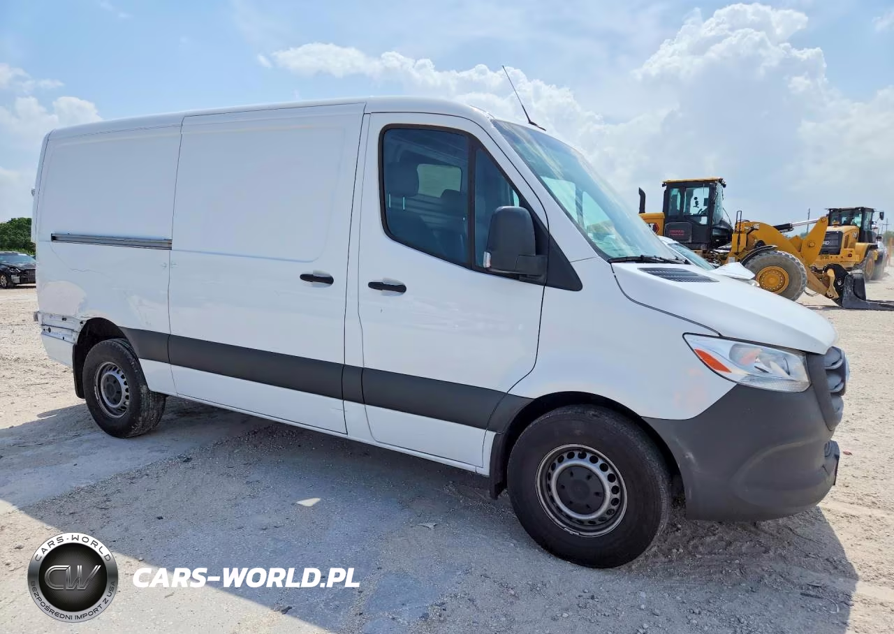 2025 Mercedes-Benz Sprinter 2500 VIN:W1Y4KBHY7ST197277 - 4