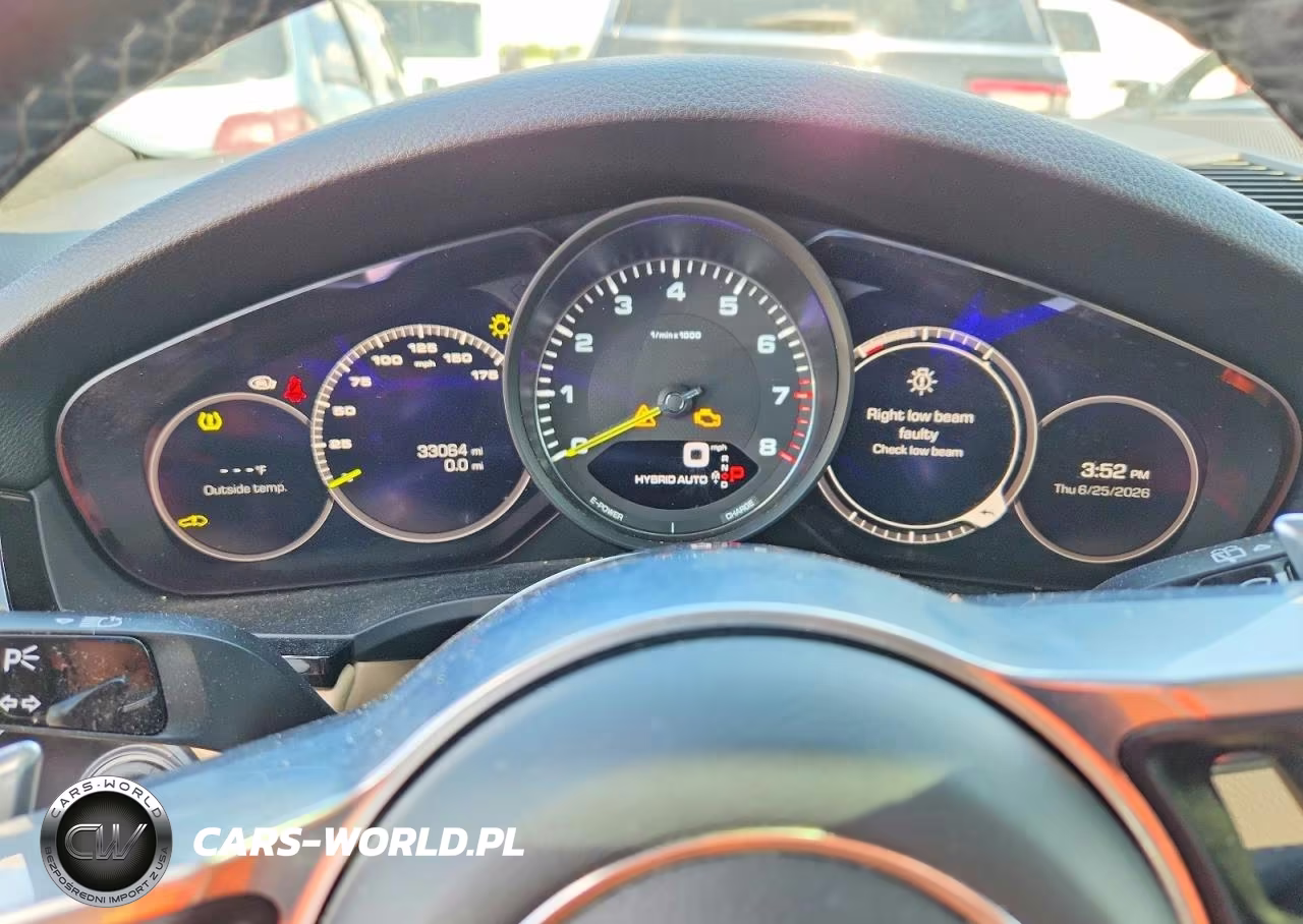 2021 Porsche Cayenne E-Hybrid VIN:WP1AE2AY1MDA24231 - 9