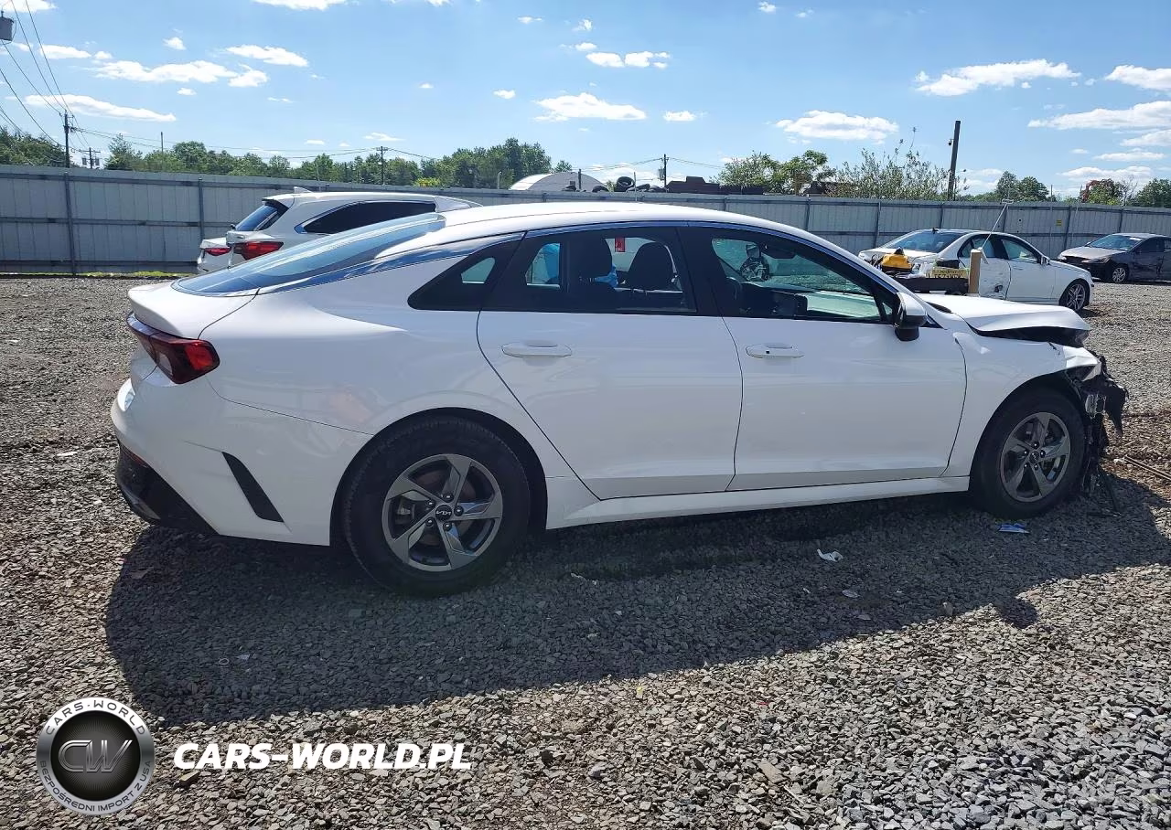 2022 Kia K5 Lxs VIN:5XXG14J27NG118782 - 3