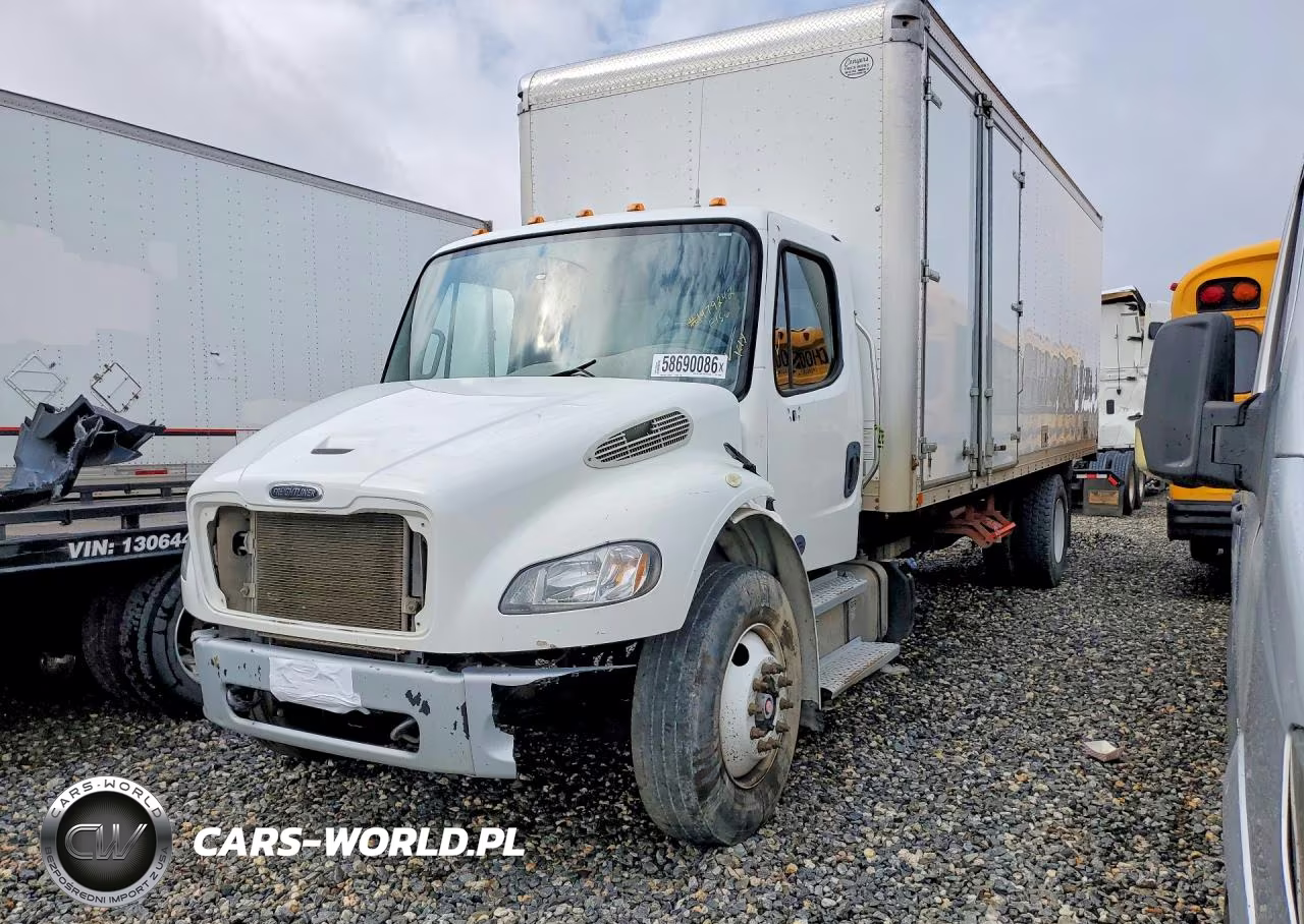 2019 Freightliner Business Class M2 Box Truck