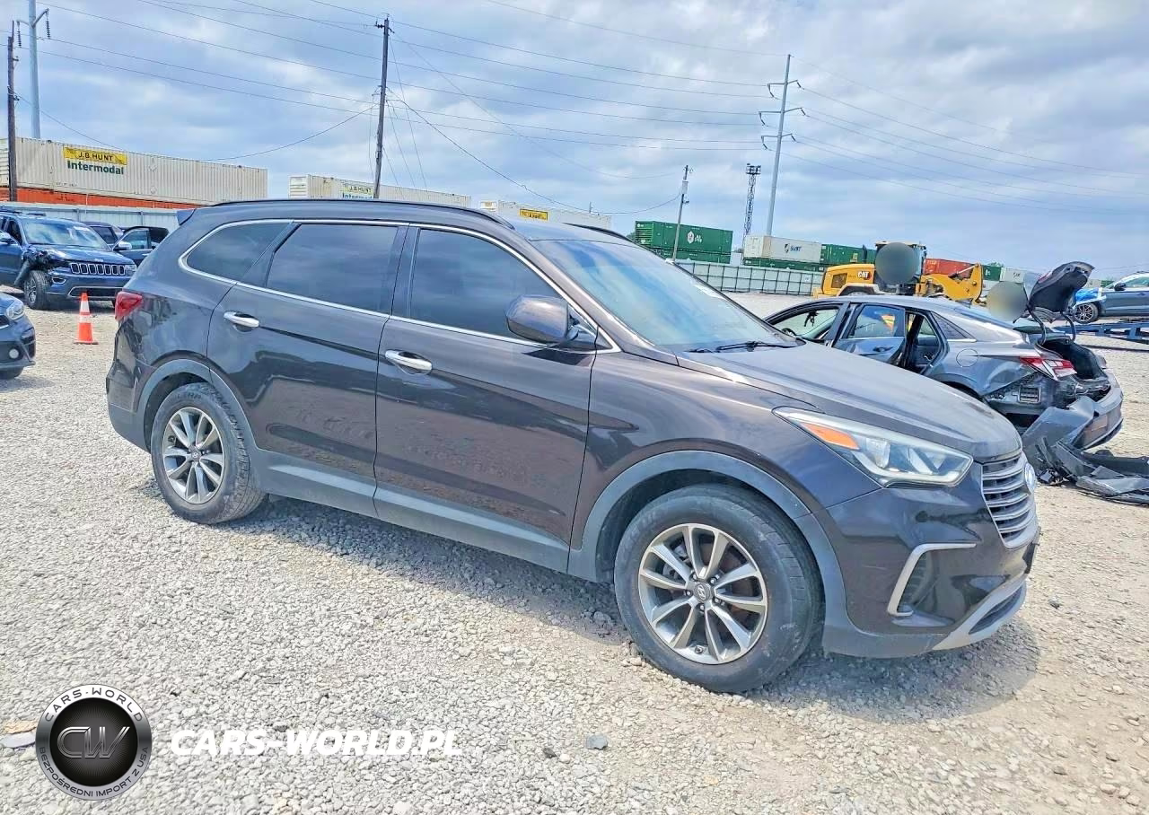 2017 Hyundai Santa Fe Se VIN:KM8SMDHFXHU189060 - 4