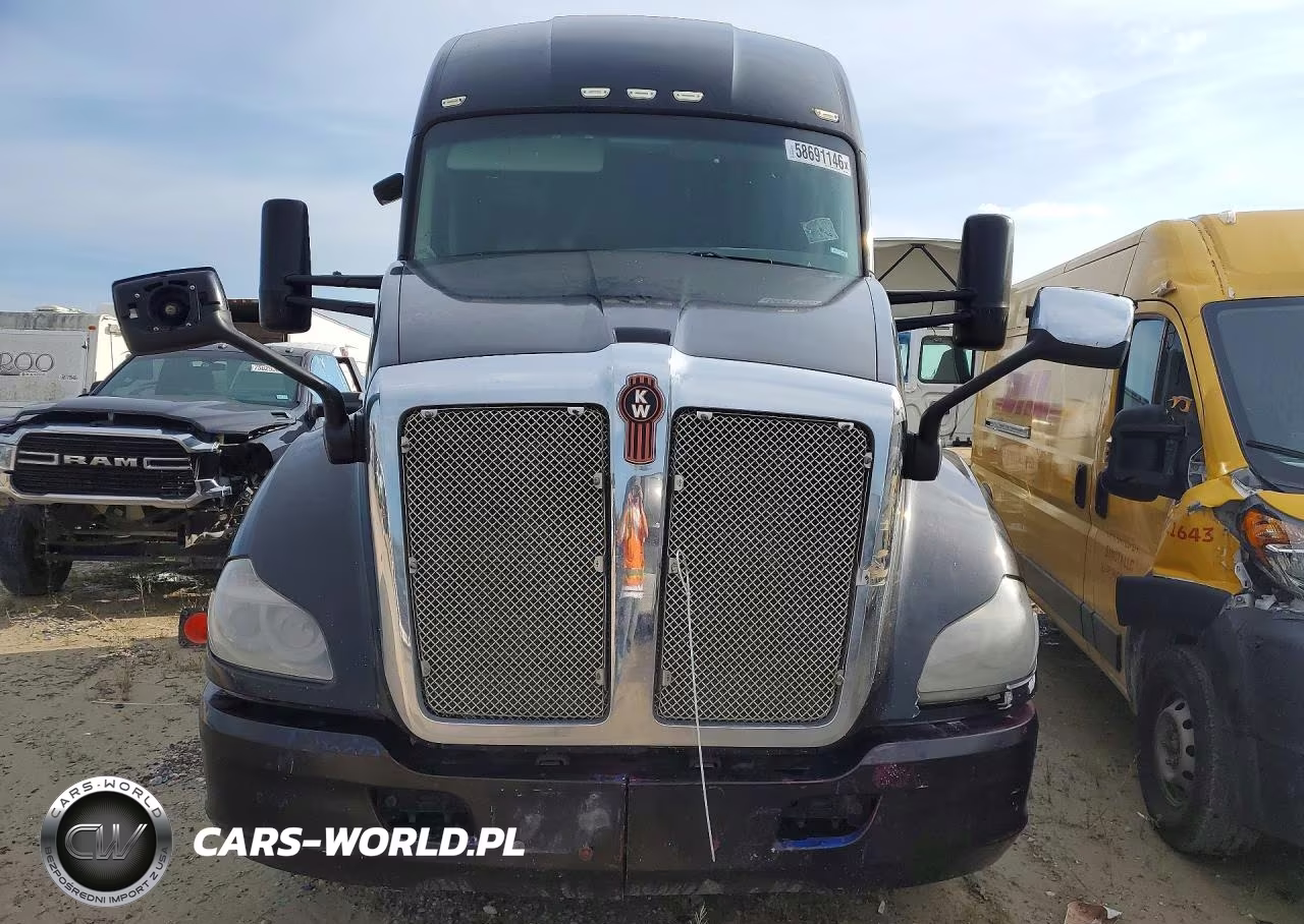 2018 Kenworth Construction T680 VIN:1XKYDP9X6JJ179998 - 5