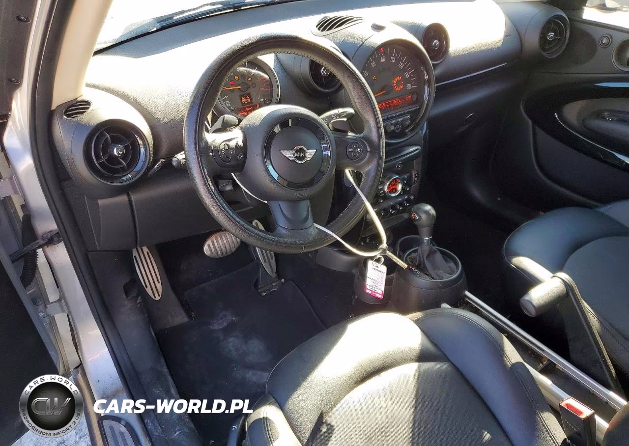 2015 Mini Cooper S Paceman VIN:WMWSS5C51FWT84588 - 8