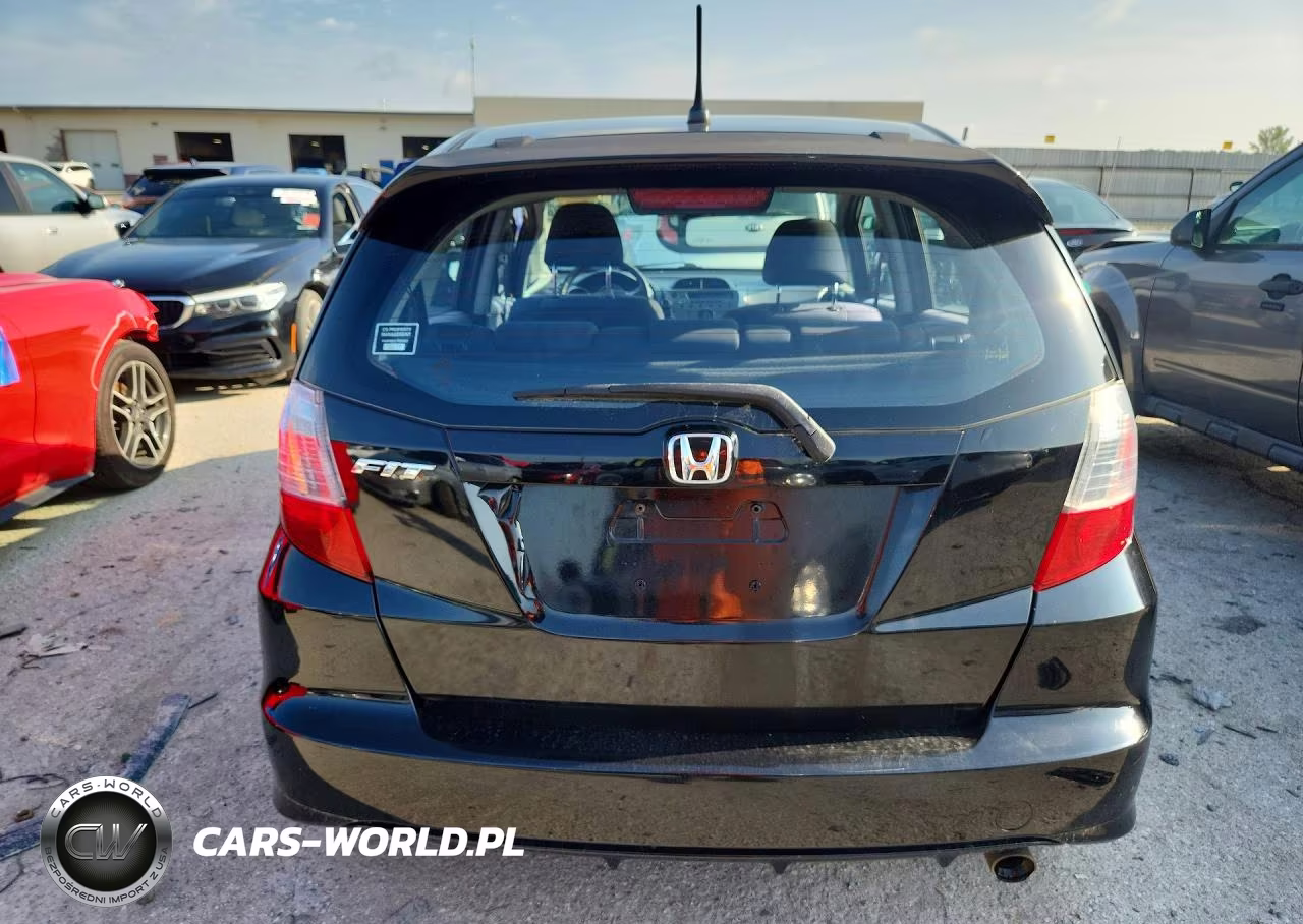 2010 Honda Fit Sport VIN:JHMGE8H4XAC014072 - 6