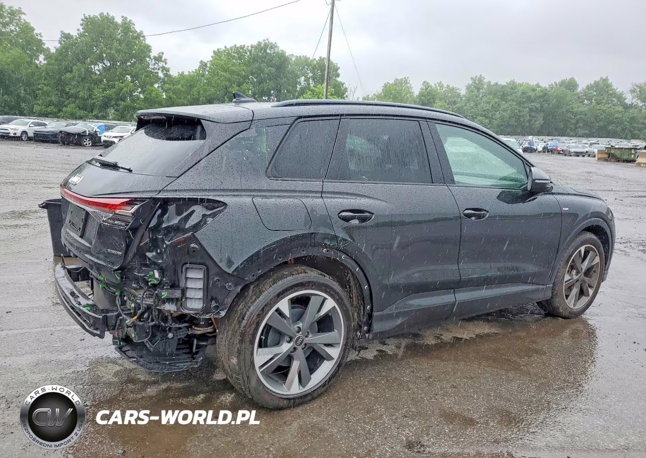 2024 Audi Q4 E-Tron Premium Plus VIN:WA1LUBFZ8RP077541 - 3