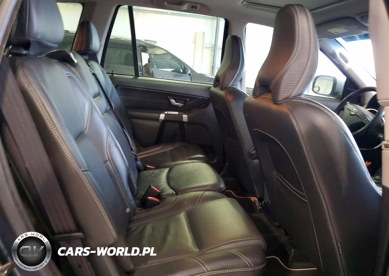 2014 Volvo Xc90 R Design VIN:YV4952CT4E1691543 - 10