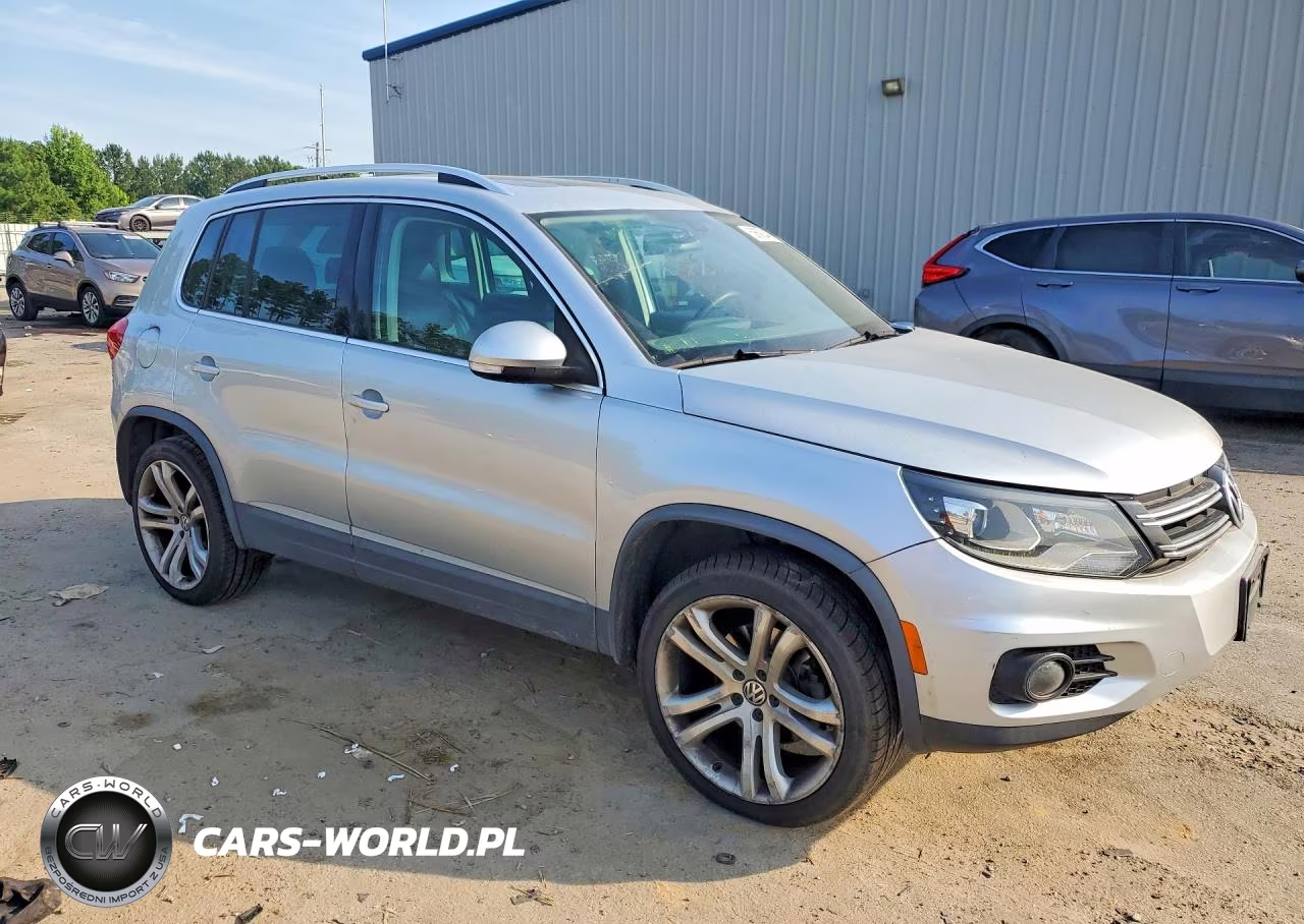 2012 Volkswagen Tiguan S VIN:WVGBV7AX2CW591766 - 4