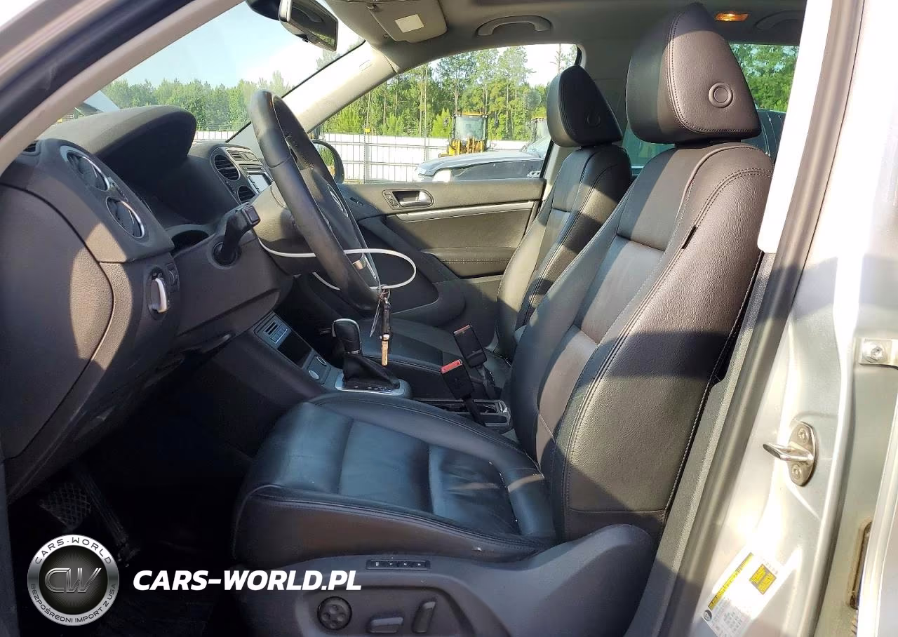 2012 Volkswagen Tiguan S VIN:WVGBV7AX2CW591766 - 7