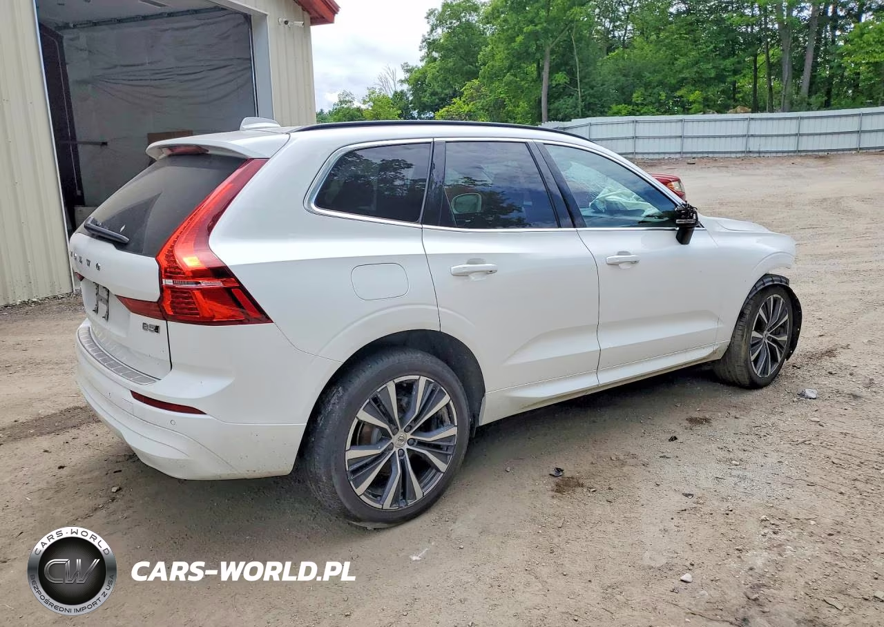 2022 Volvo Xc60 B5 Momentum VIN:YV4L12RK3N1951902 - 3