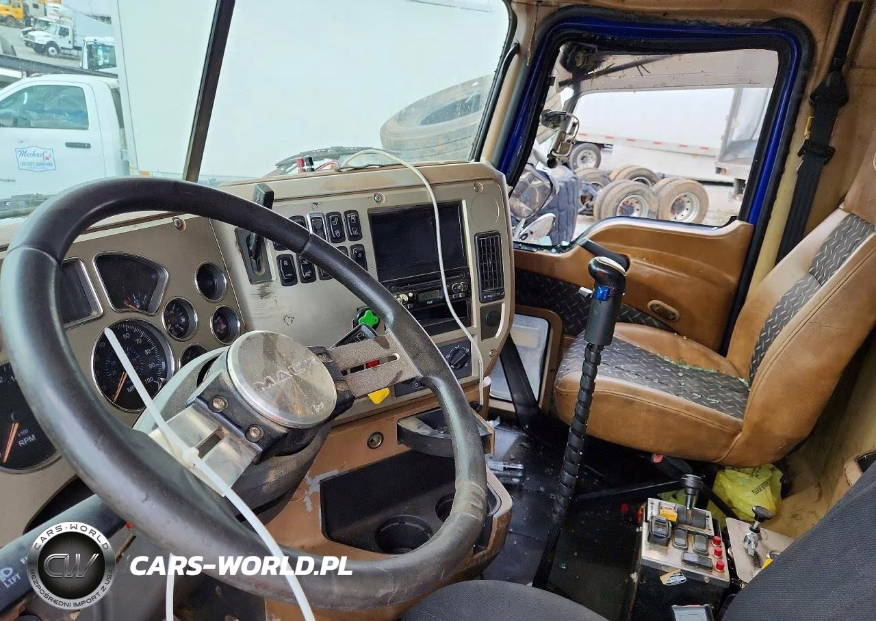 2007 Mack 700 Ctp700 VIN:1M2AT04C67M004195 - 6