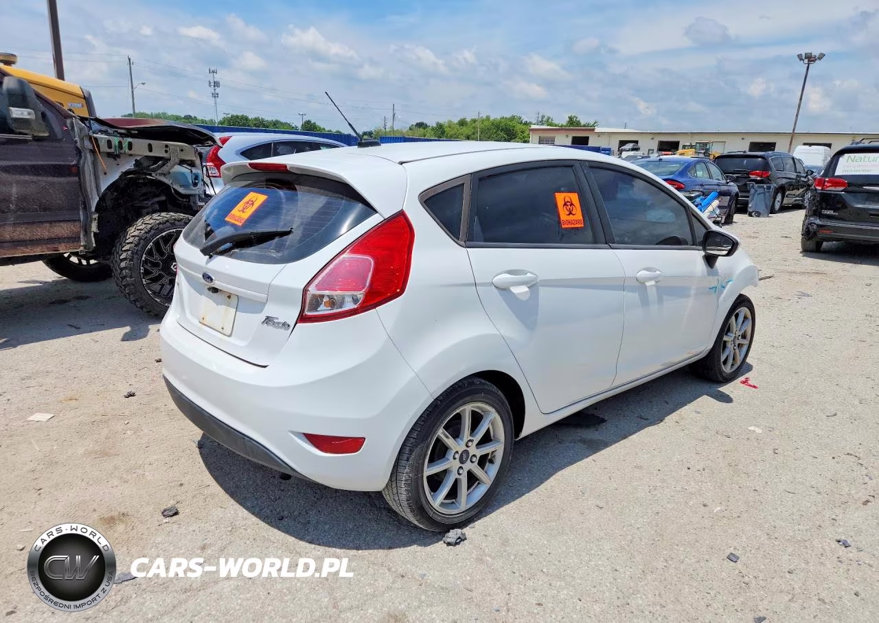 2016 Ford Fiesta Se VIN:3FADP4EJ9GM144214 - 3