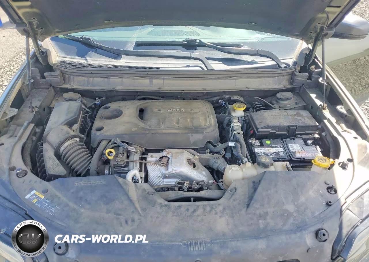 2019 Jeep Cherokee Trailhawk VIN:1C4PJMBN6KD168104 - 12