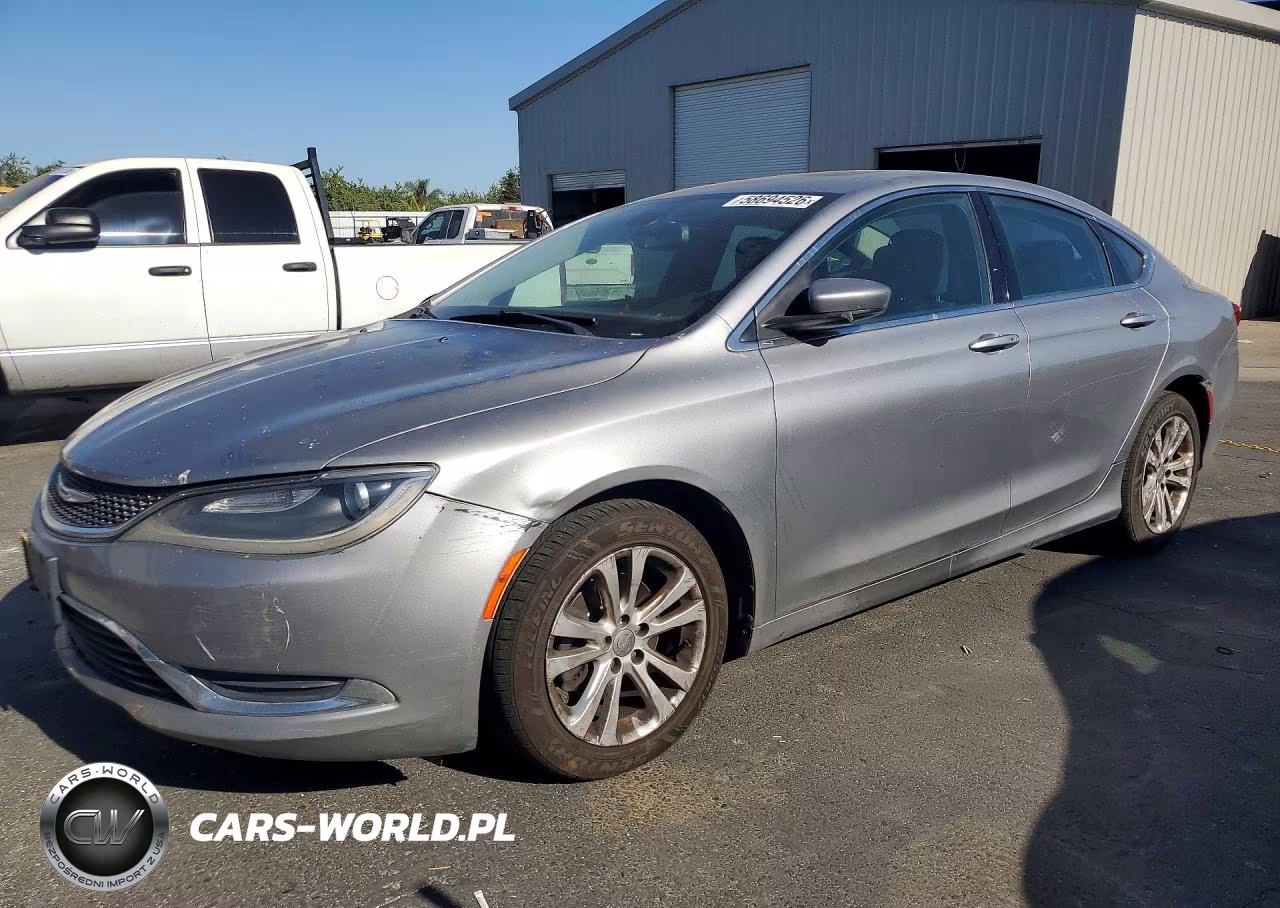 2015 Chrysler 200 Limited – zdjęcie 1 z 12