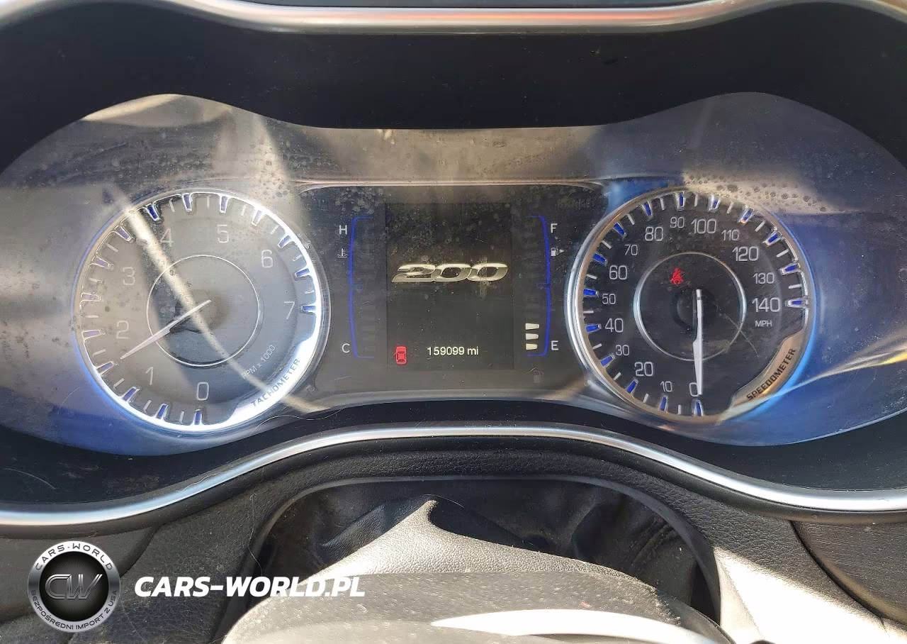 2015 Chrysler 200 Limited VIN:1C3CCCAB0FN732442 - 9