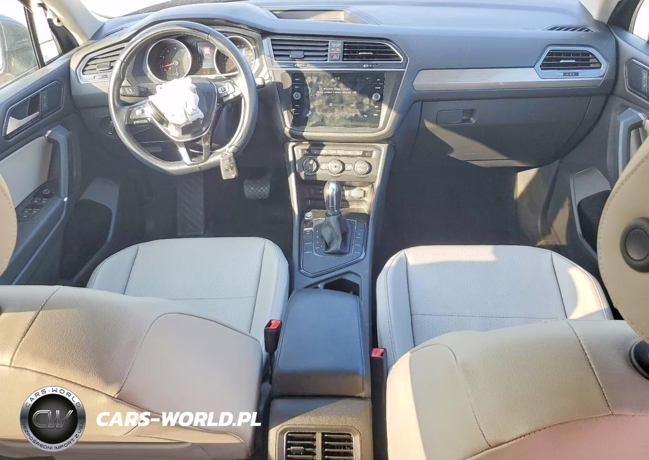 2018 Volkswagen Tiguan Se VIN:3VV3B7AXXJM205529 - 8
