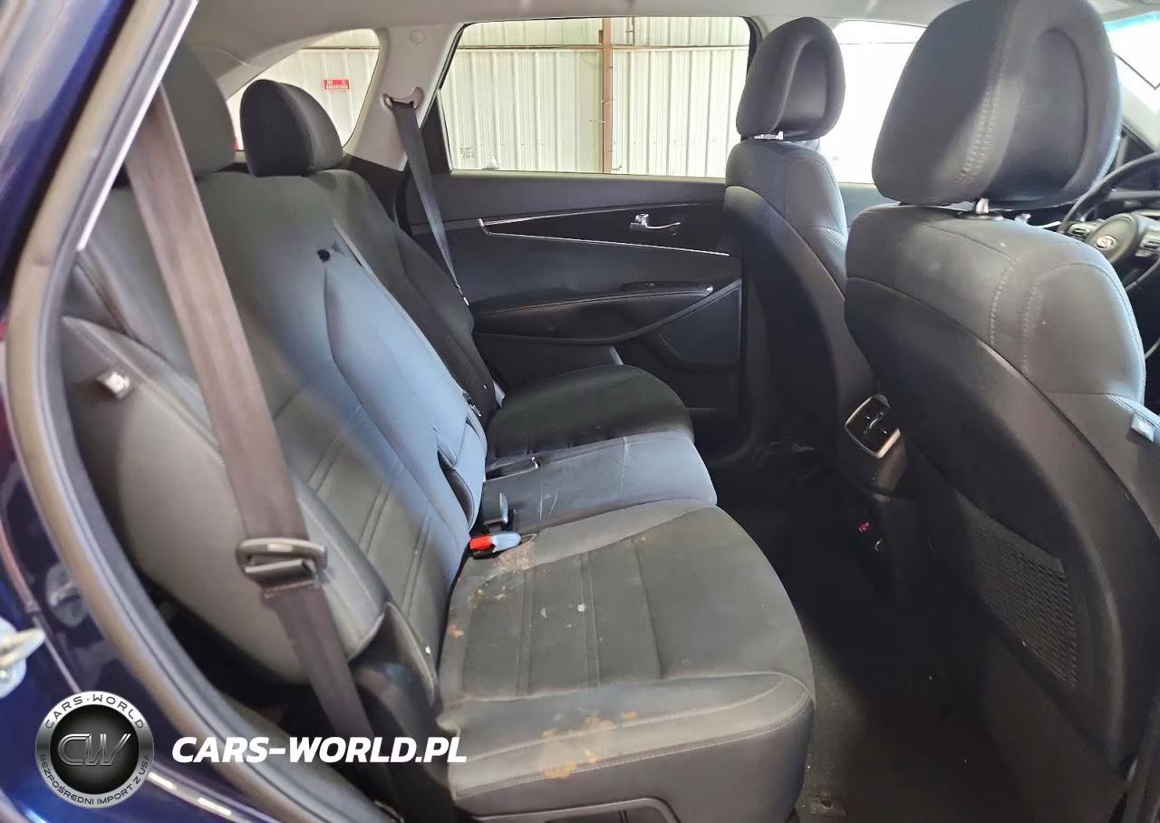 2016 Kia Sorento Lx VIN:5XYPG4A32GG117769 - 11