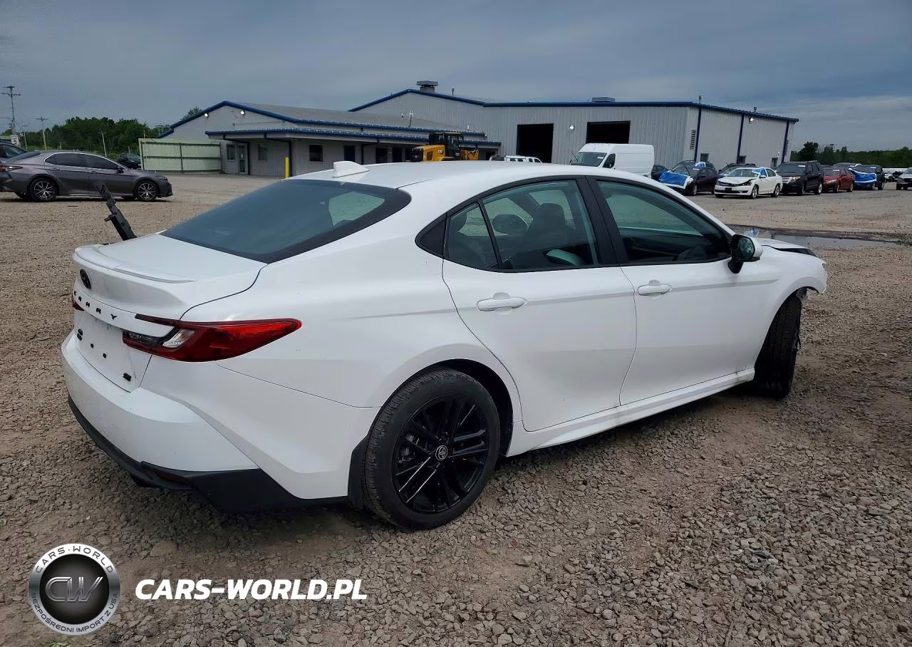 2026 Toyota Camry Se VIN:4T1DBADK1TU052968 - 3