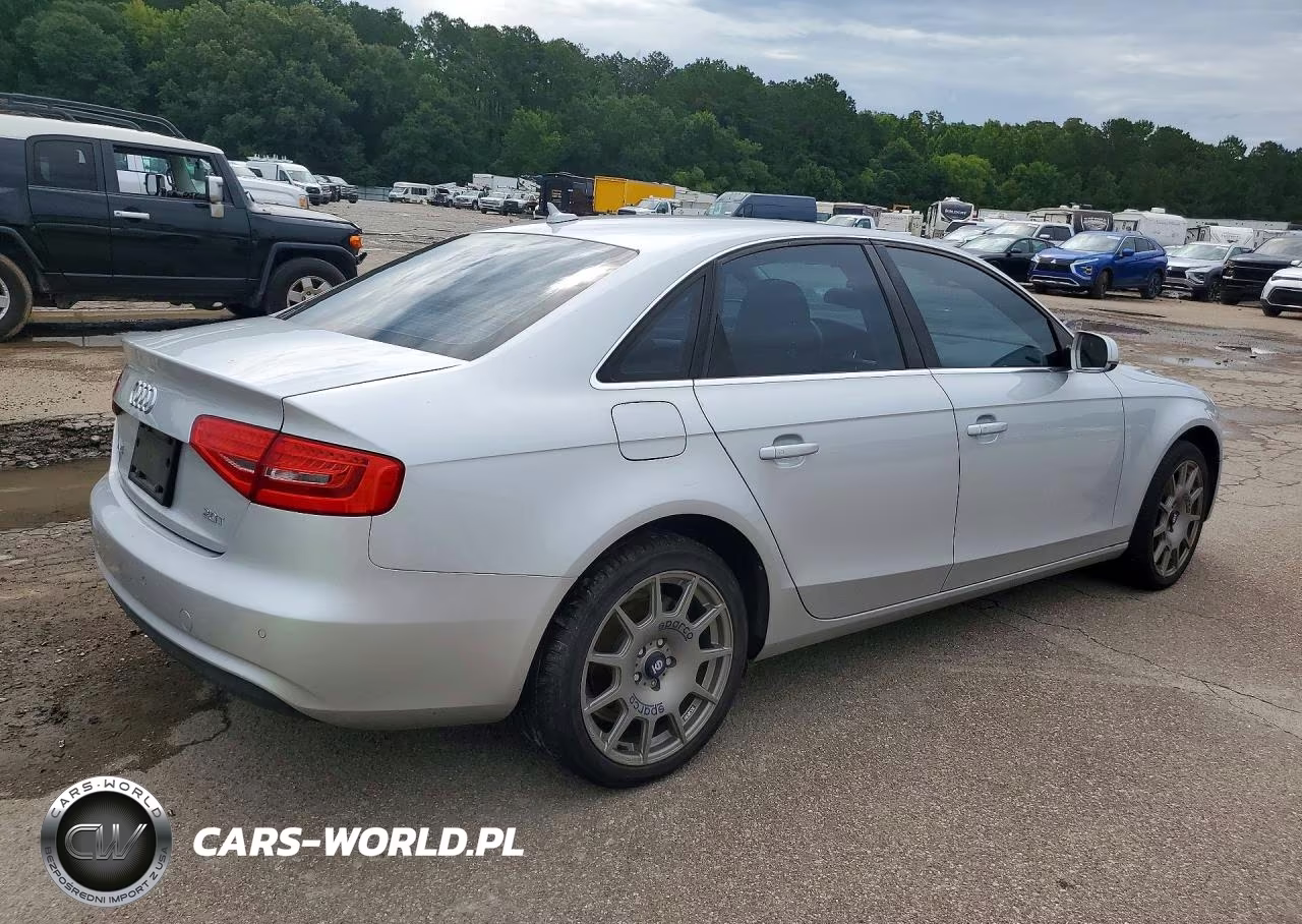 2013 Audi A4 Premium Plus VIN:WAUEFAFLXDA196330 - 3